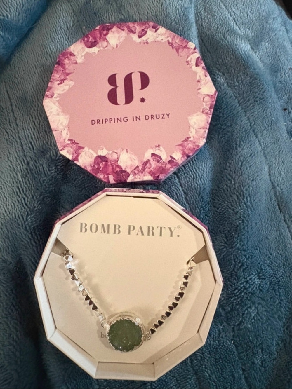 Bomb Party Silver Necklace with Green Druzy Pendant